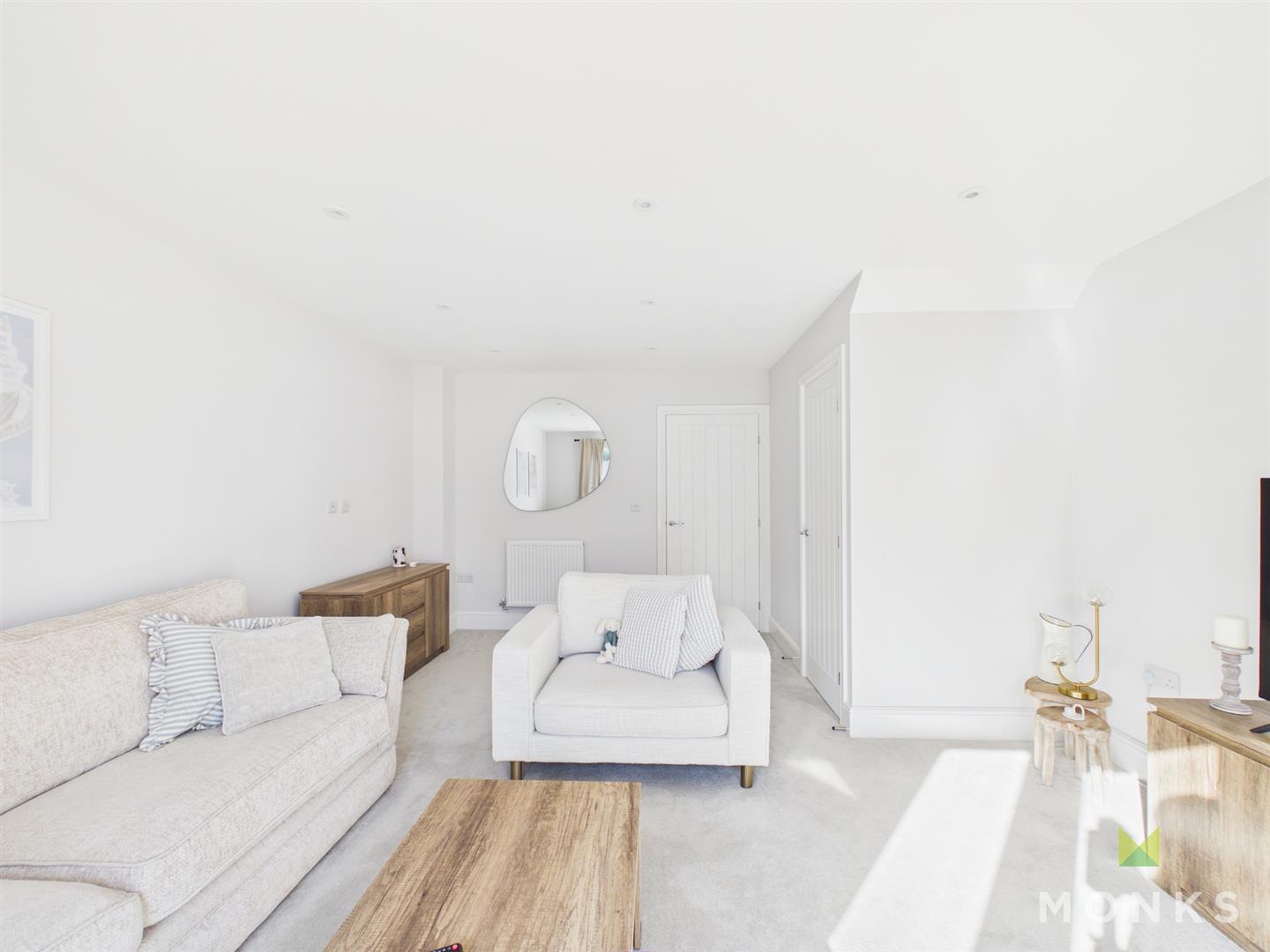 9 Hall View Drive, Shrewsbury, SY5 0FR For Sale